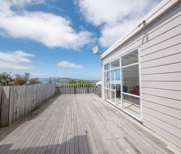 Renovated Inner City Home - Photo 1