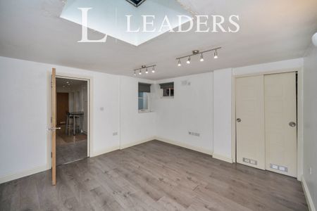 2 bedroom apartment to rent Beaconsfield Villas, Brighton, East Sussex, BN1 - Photo 4