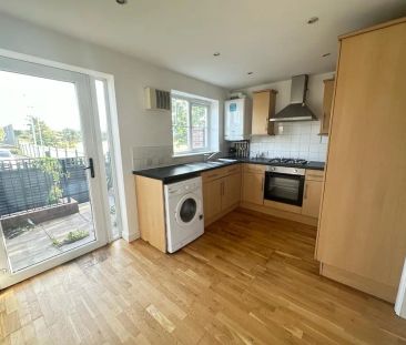 Harton Close, Redcar, TS10 5NH - Photo 1