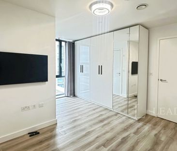 2 bedroom flat to rent Calibra Court -2-Bed Top Floor Flat-Allocate... - Photo 3