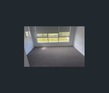 A Place to Call Home in the Heart of Point Cook! - Photo 4