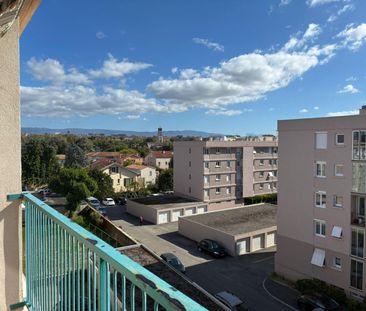 Location Appartement 4 pièces 76m² GUILHERAND GRANGES 07500 - Photo 4