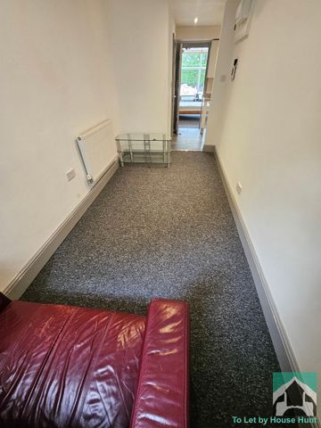 FLAT 1 - 54 Bournbrook Road, Selly Oak, Birmingham, B29 7BT - Photo 4