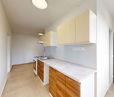 Na prenájom: 2-izbový byt neďaleko centra Trnavy, voľný od 1.7.2026! - Photo 4