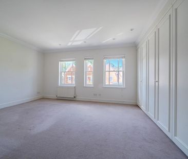 4 bedroom townhouse to rent - Photo 5