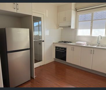 FOR LEASE | 26 EUGENIA STREET, DOVETON - Photo 6