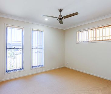 4 Bedroom Home In Highlands Estate! - Photo 3