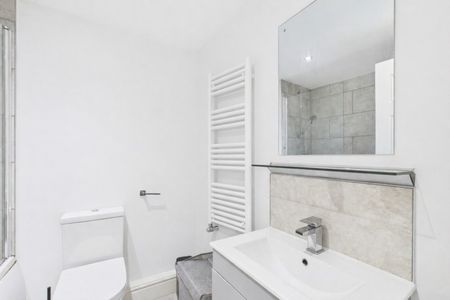 Compasses House, Park Street, Cheltenham, GL50 - Photo 5