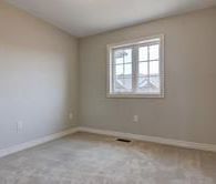 For Lease - 31 Beechborough Crescent, East Gwillimbury, Ontario - Photo 3