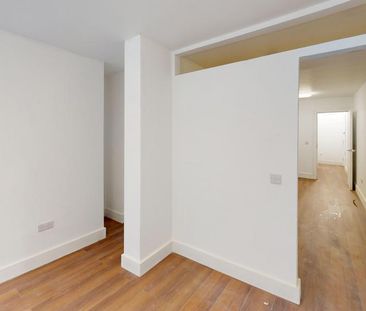 Studio to rent - Photo 6