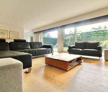 Stijlvolle, ruime villa met 4 slp, inpandige garage, tuin en terras... - Foto 1