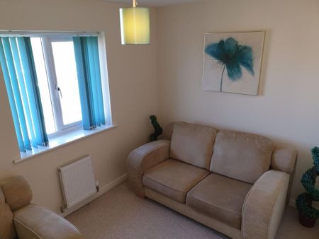 3 bedroom townhouse to rent - Photo 2