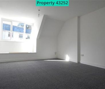 2 bedroom end of terrace house to rent - Photo 5