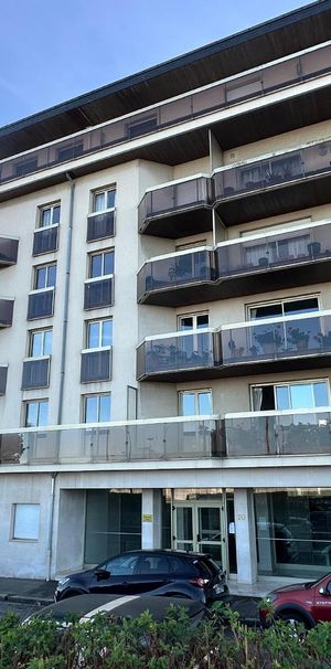 Location Appartement 3 pièces 107m² CHERBOURG-EN-COTENTIN 50100 - Photo 1