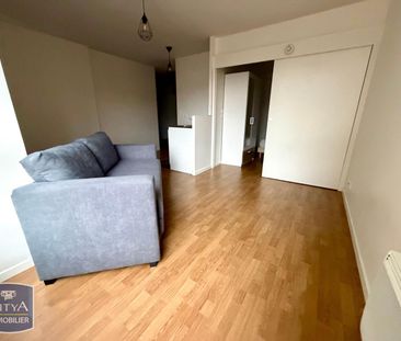 Location Appartement 1 pièce 34m² ST CYR L ECOLE 78210 - Photo 2