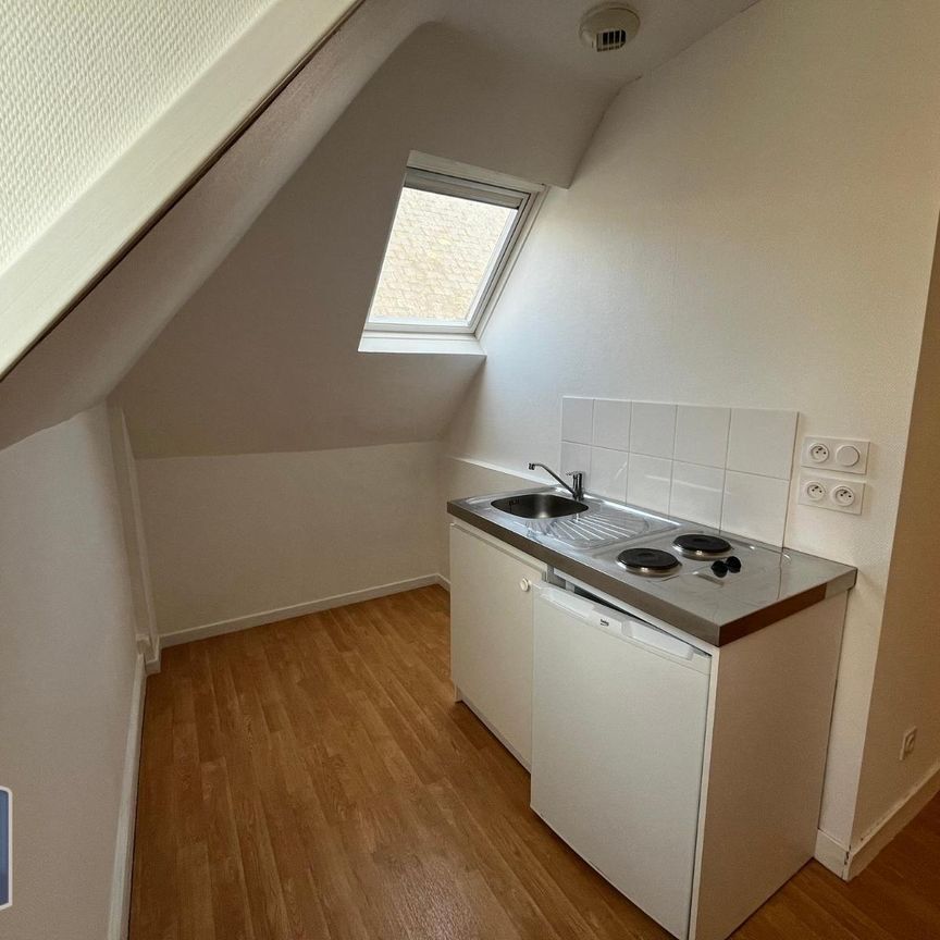 Location Appartement 1 pièce 18m² LAVAL 53000 - Photo 1