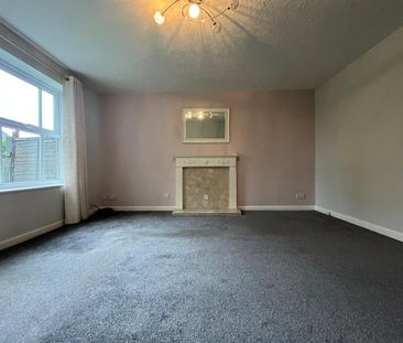 2 bedroom end of terrace house to rent - Photo 4