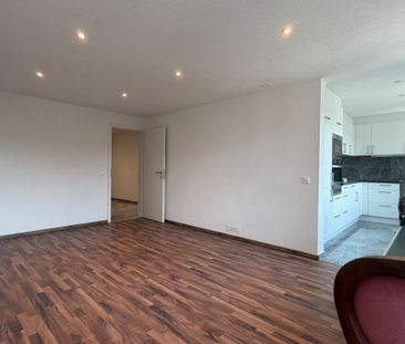 Helle 5-Zimmer-Maisonettewohnung mit grosser Terrasse in Gelterkinden - Foto 1