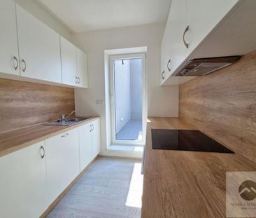 Pronájem bytu 2+kk 64 m2 - Fotografie 5