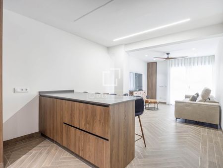 Excellent 2 Bedroom apartment for rent in Sant Francesc, Valencia - Photo 2