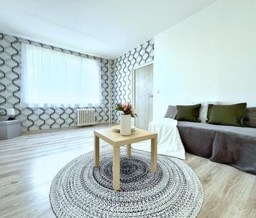 Pronájem bytu 1+1 38 m² - Photo 2
