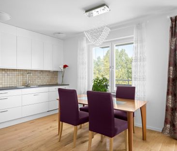 Krögerspromenad, Sollentuna - Photo 6