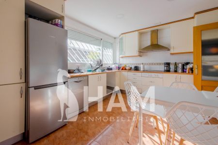 Habitación - Madrid - Rejas - 560€ MES - Ref. GPPM0002 - Photo 2