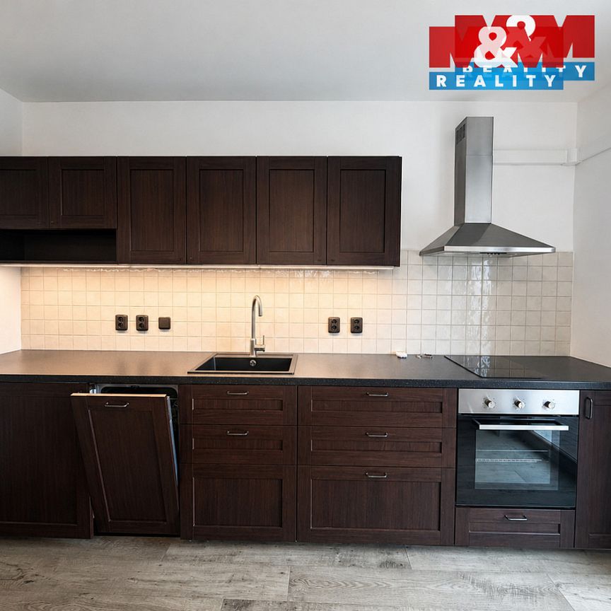 Pronájem bytu 1+kk 26 m² - Photo 1