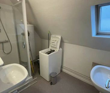 A LOUER - DUPLEX 3 PIECES MEUBLE - STRASBOURG NEUDORF - Photo 3