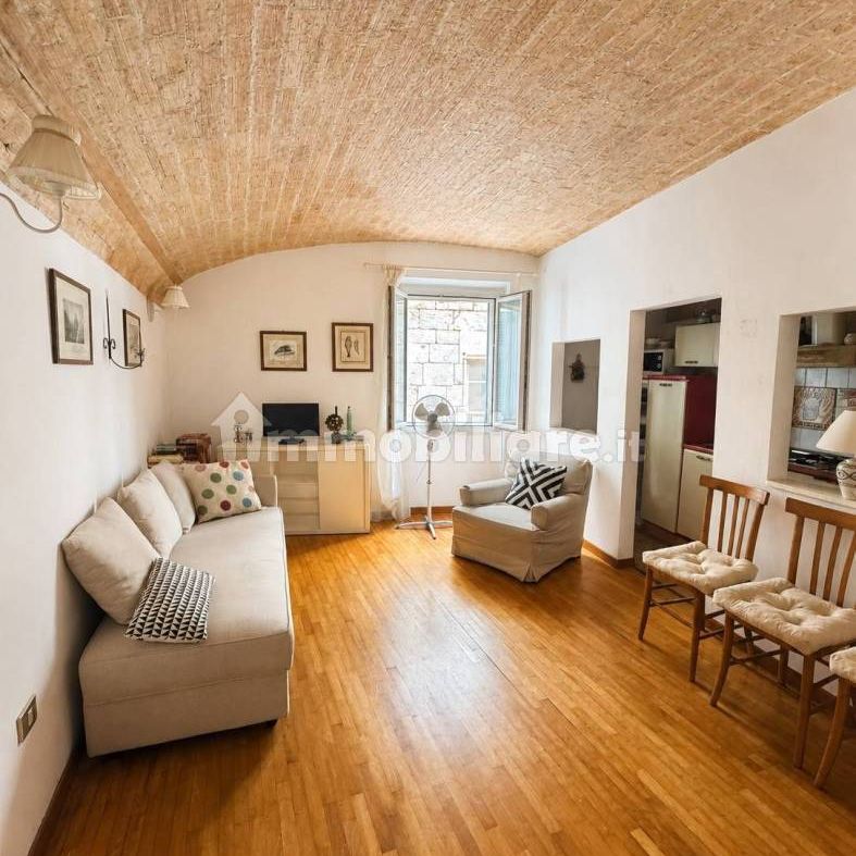 Bilocale via Santa Barbara 10, Centro Storico, Alghero - Foto 1