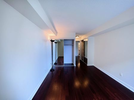 For Lease - 18 Hillcrest Avenue Unit# 407, Toronto, Ontario - Photo 5