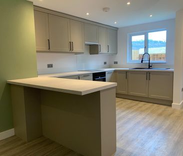 Dagnal Gardens, Bakewell - Photo 2