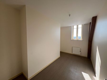 Location Appartement 3 pièces 64m² - Photo 3