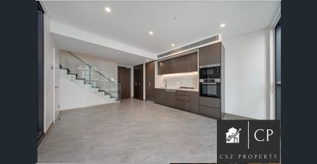 Luxury ''split-level'' Two Bedroom Apartment For Rent - Photo 5