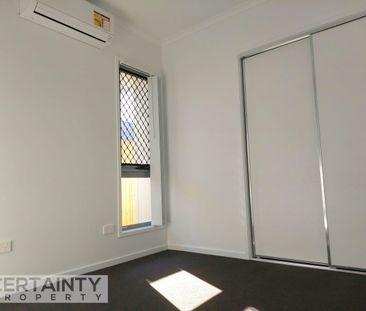 Modern duplex in Morayfield - Photo 1