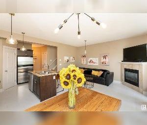 Manning Fully Finished Townhouse For Rent Edmonton - Photo 3