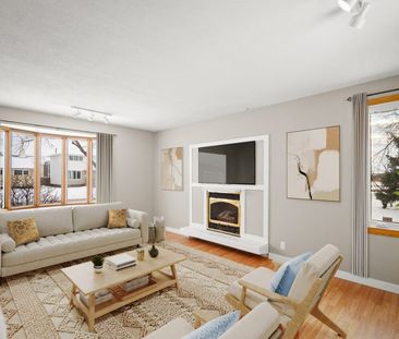 963 Centennial - Photo 1