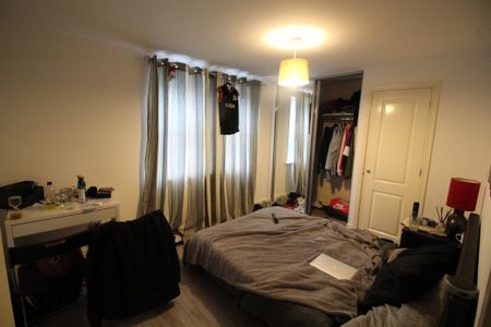 3 bed flat to rent in Rouse Way, Colchester - Photo 2