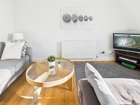 1 bedroom apartment to rent - Photo 1