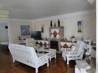 Large Detached Villa With Good Sized Gardens For Winter Rental In Frigiliana - Photo 5