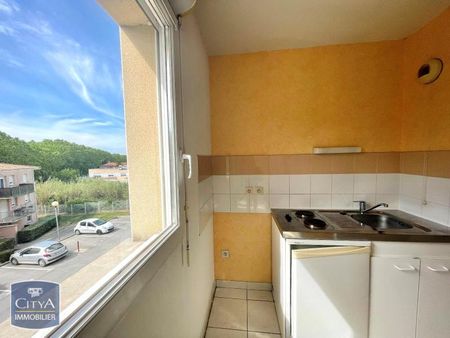 Location Appartement 2 pièces 49m² BEZIERS 34500 - Photo 3