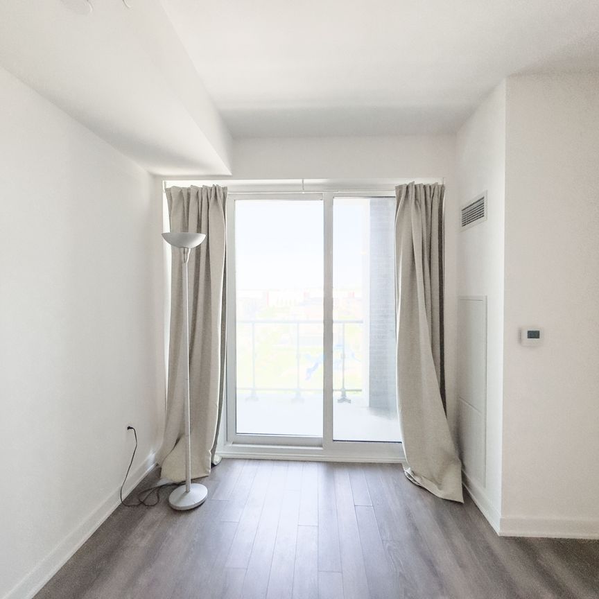 For Lease - 100 Eagle Rock Way Unit# 524, Vaughan, Ontario - Photo 1