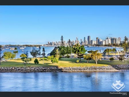 EXCLUSIVE BROADWATER SKY HOME WITH SPECTACULAR WATER & SURFERS SKYLINE VIEWS - Photo 5