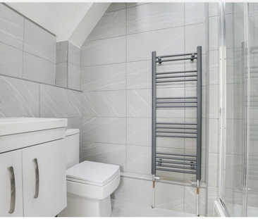 3 bedroom penthouse to rent - Photo 5