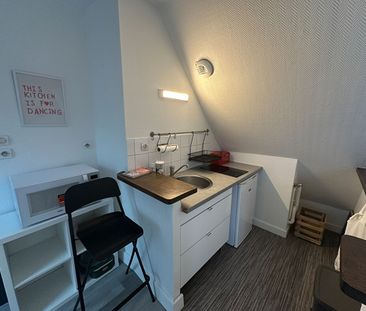 Location Appartement 1 pièce 25m² - Photo 5