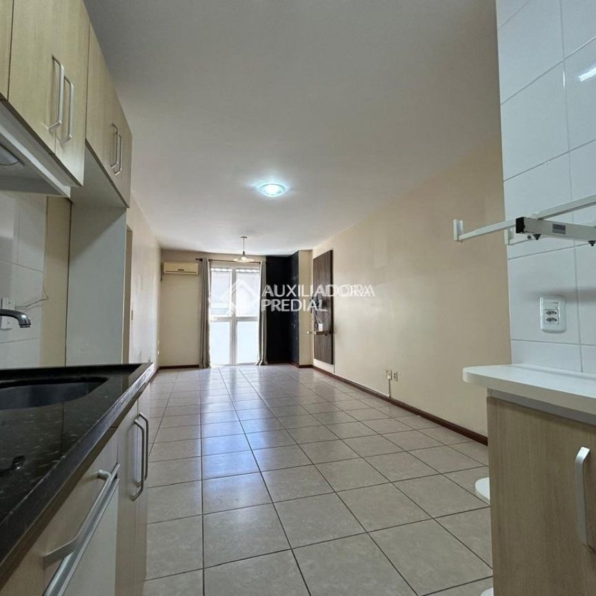 Apartamento com 2 quartos e 64m² para alugar em Hamburgo Velho, Novo Hamburgo. - Foto 1