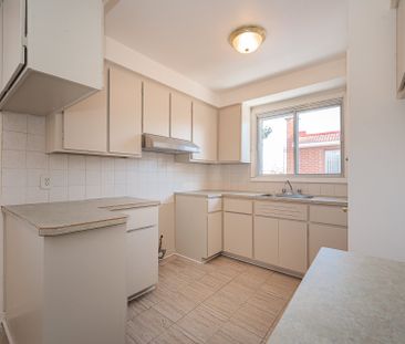 Condo for rent, Montréal (Saint-Léonard) - Photo 1