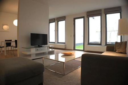 Appartement te huur - Photo 2