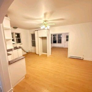 Grand 3 1/2 à louer à Saint-Hyacinthe - Photo 2