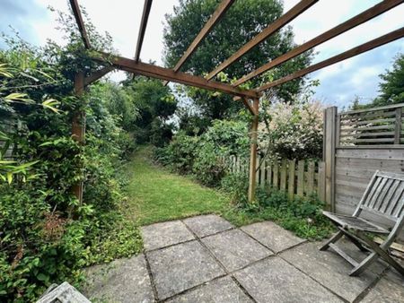 2 bedroom terraced house to rent - Photo 3
